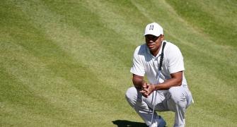 Sports Shorts: Woods misses cut at Riviera after eight bogeys
