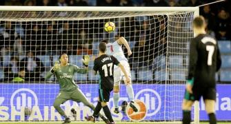 Real Madrid fall 16 points behind Barca after draw with Celta