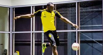 Football Briefs: Bolt likely to sign with Aussie football club