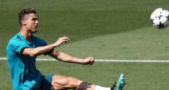 Juve shares rise over Ronaldo transfer rumours