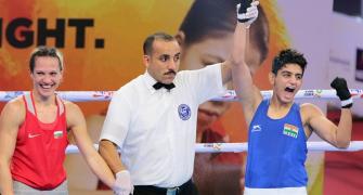 Judging controversy hits world boxing championships