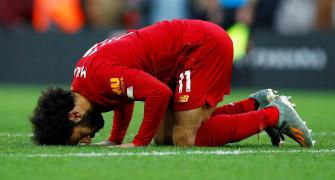 EPL PICS: Liverpool sink Watford; Chelsea stunned