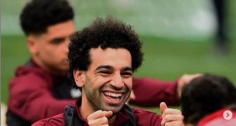 EPL updates: Liverpool's Salah feeling the heat in title chase