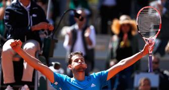 Thiem beats Djokovic in dramatic French semi-final