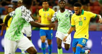 Neymar injured as Brazil draw with Nigeria in friendly