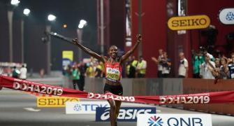 Chepngetich beats Doha heat to win midnight marathon