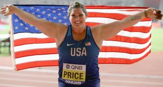Price first American woman to win hammer World title