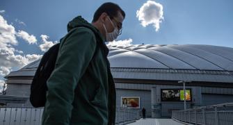 IOC 'fully committed' to holding Olympics on schedule