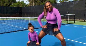 Serena says tennis playing mothers live a 'double life'
