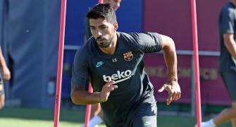 Suarez joins Atletico from Barcelona; Di Maria banned