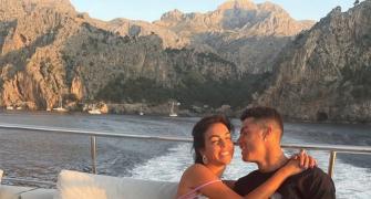Ronaldo sails about with his 'love'