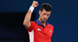 Olympics: Djokovic cruises into semis, Medvedev loses