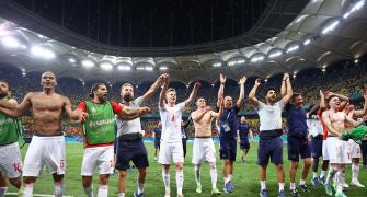 PIX: Swiss beat France on penalties, make Euro last 8