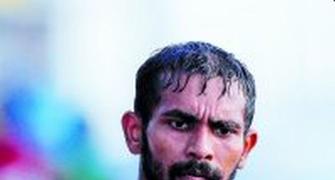 Olympic-bound race walker Irfan contracts COVID