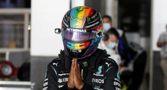 F1: Hamilton on pole in Qatar with Verstappen second