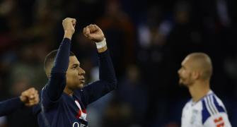 Last-minute Mbappe penalty rescues PSG