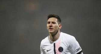 PSG's Messi, three others test positive for COVID-19