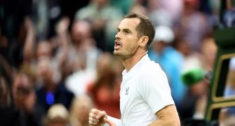 Murray defends 'under-handed' tactics at Wimbledon