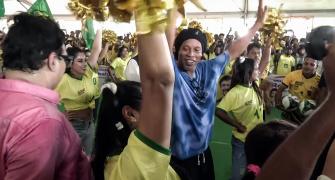 Ronaldinho casts a spell in the City of Joy
