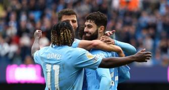 EPL PIX: Man City hammer Luton 5-1 to move to the top