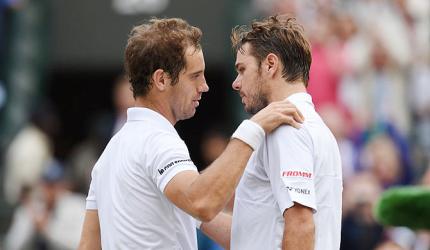 Two veterans get French Open wild cards