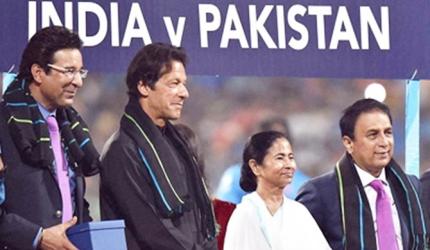 Will take government's advice: Gavaskar on attending Imran's swearing-in