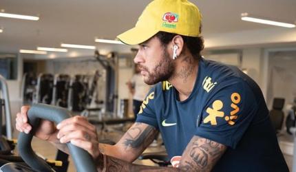 Neymar raises new speculation about Barca with post