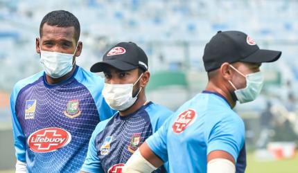 B'desh players continue to train with masks