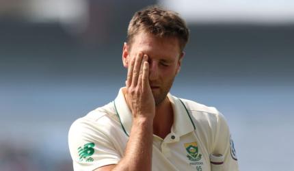 Vaughan calls to South African greats to help Proteas