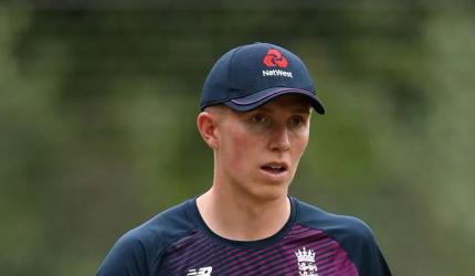 England's Crawley out of first two Tests against India