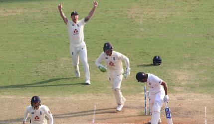 Cautious England set India daunting target in Chennai