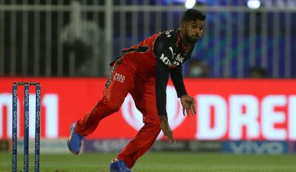 IPL: RCB release Sri Lankans Hasaranga, Chameera