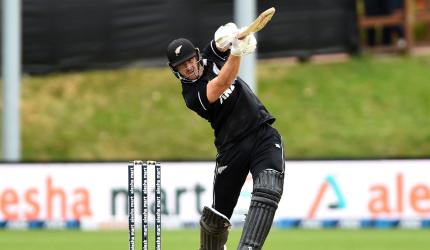 NZ opener Guptill fit for India match