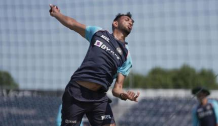 Pacer Krishna added to India's squad for 4th Test