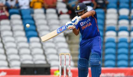 3rd T20: Captain Rohit retires hurt with back spasm