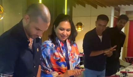 SEE: Dhawan Celebrates Birthday With Team