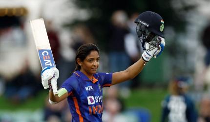 Take a bow, Harmanpreet Kaur!