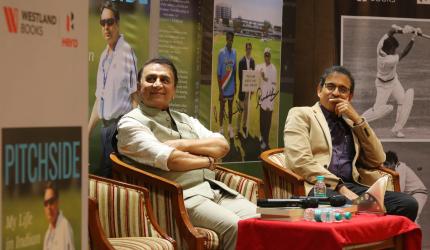 2 India greats, and Bhogle, Bishop to call CT matches