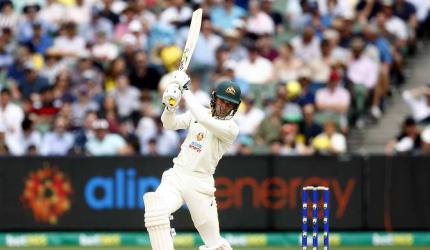 Australia wary of reverse swing threat in India