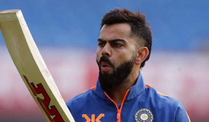 Will Kohli's knee trouble derail India's CT plans?