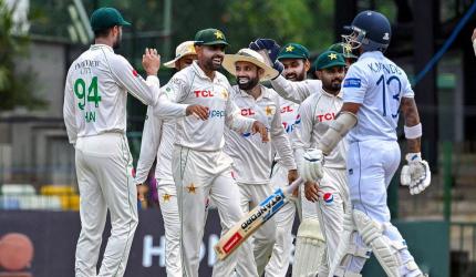 Noman picks 7 as Pakistan whitewash Sri Lanka