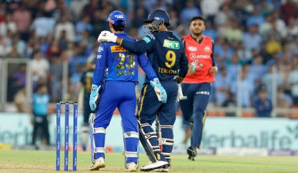 Hosts MI up against unchallenged Titans