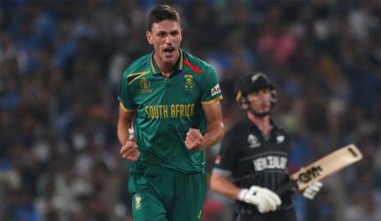 World Cup: South Africa rout Kiwis; close in on semis