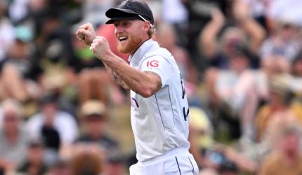 Ben Stokes sparks fitness fears 