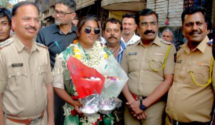 Simran Shaikh Returns Home To Dharavi