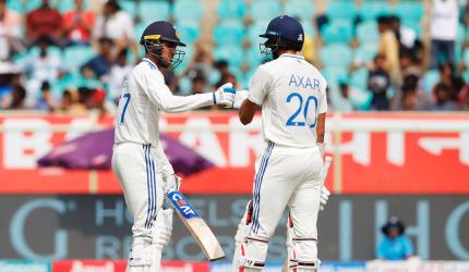 2nd Test: Can England chase 399?