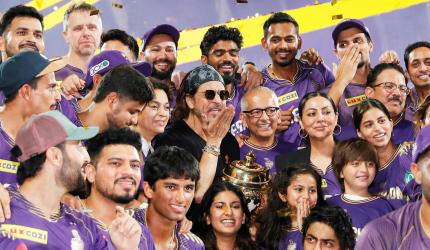 SRK's heartfelt note to his 'champs' KKR