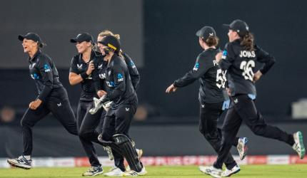 Women's ODI: NZ level series as Indian batters fumble