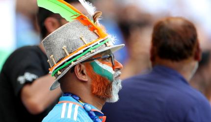 PIX: India-Pakistan Fans Turn Up the Heat in Dubai