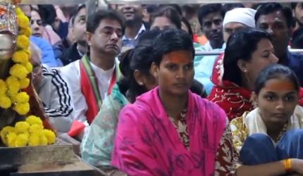 SEE: Deepti Sharma visits Shree Mahakaleshwar Temple